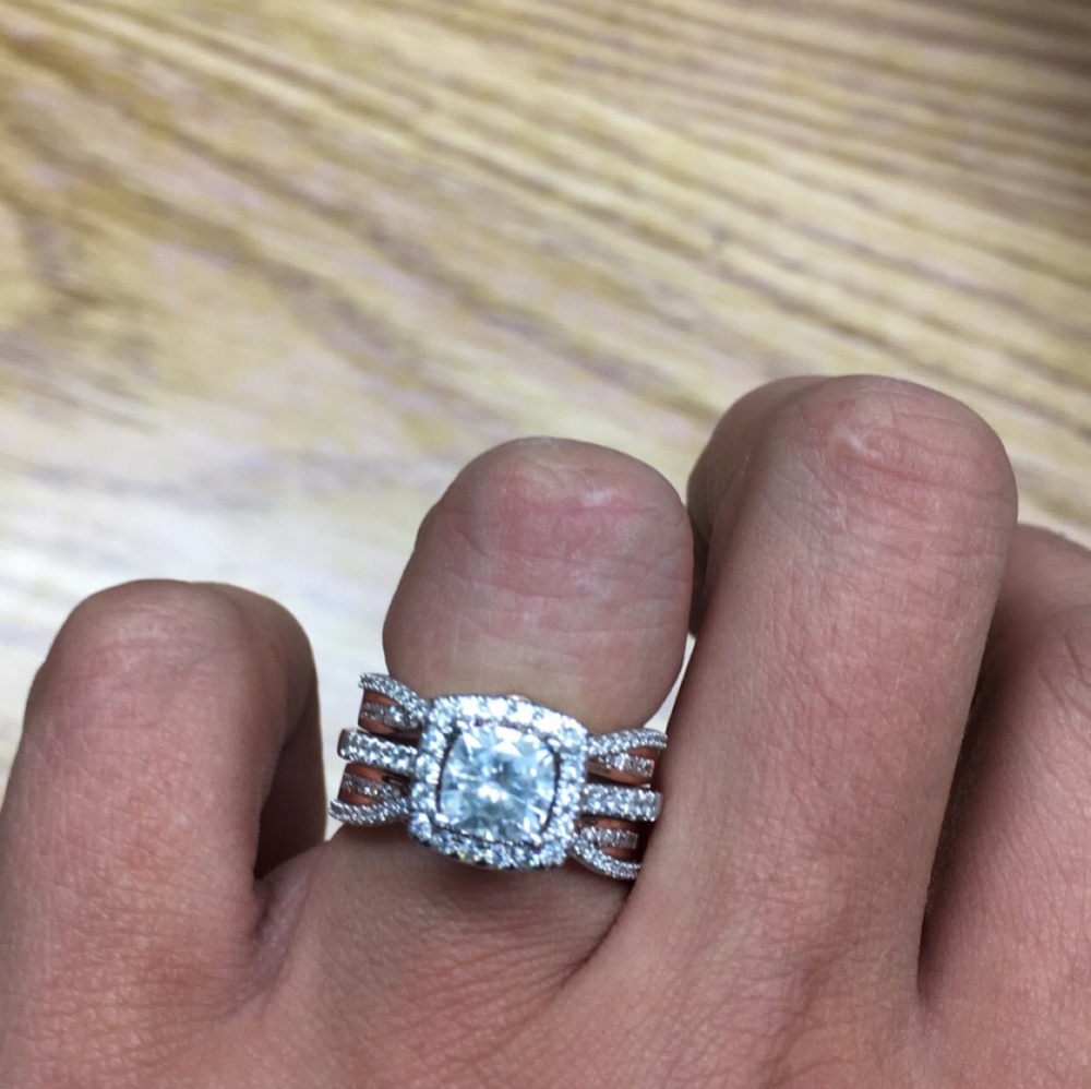 Helzberg Diamond Ring